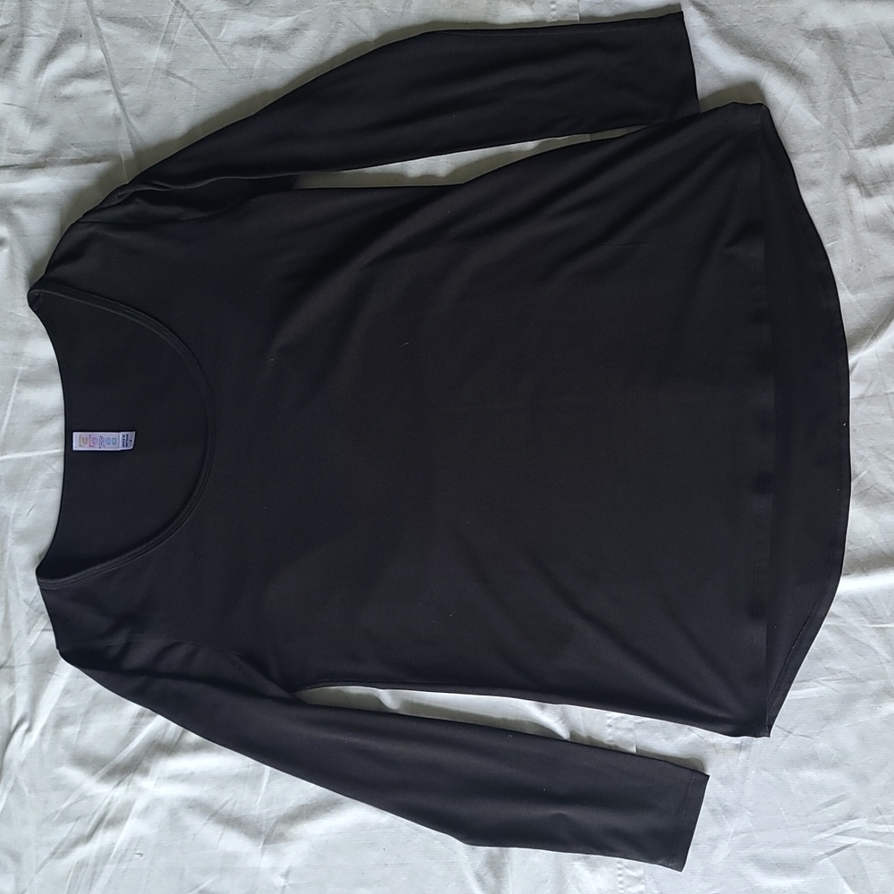 Black long sleeve high low round neck top LulaRoe small / medium